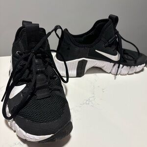 Nike Metcon Free Training Shoes